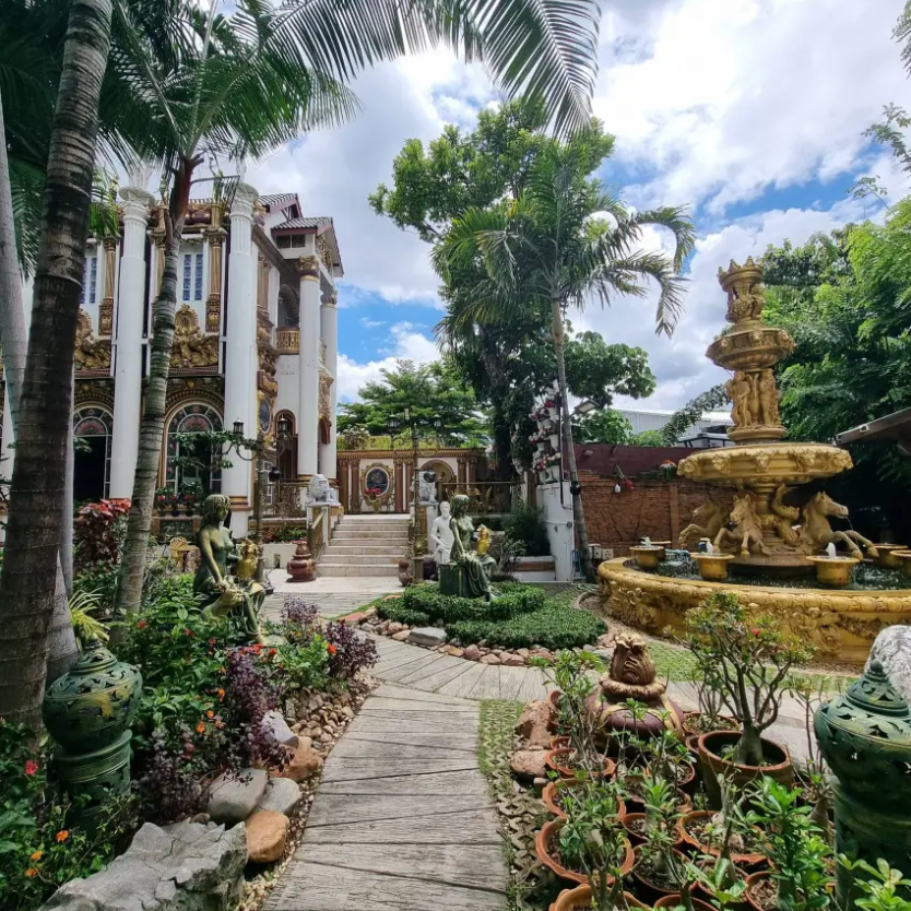 Versailles de Flore, Chiang Mai